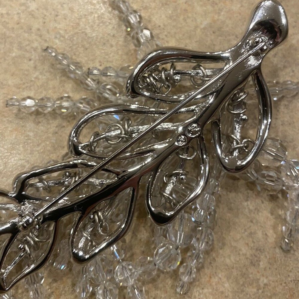 Swarovski RARE leaf Pin - Picture 3 of 3